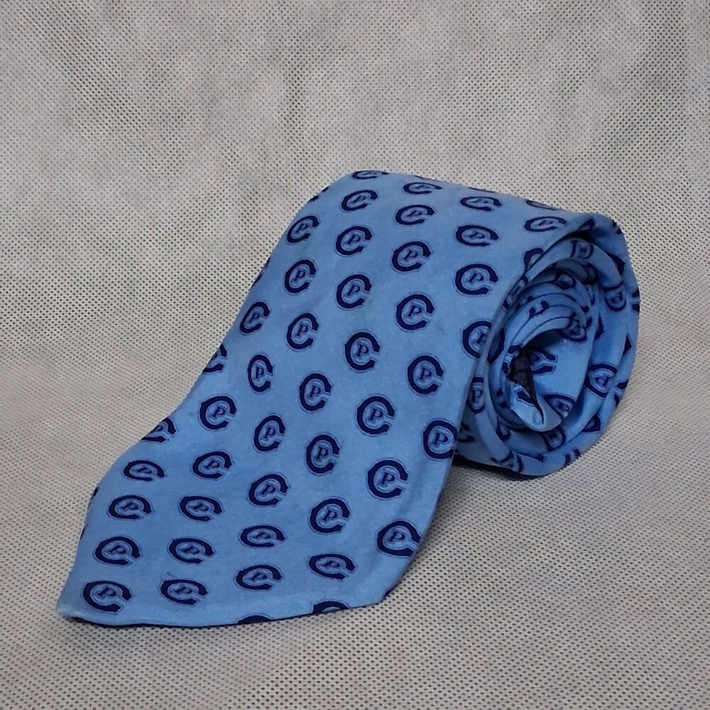Vineyard Vines Custom Collection Creighton Prep Omaha Logo Silk Necktie Blue